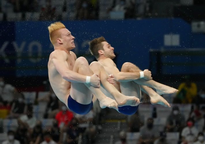 China wins 3rd Olympic synchro diving medal; US gets silver